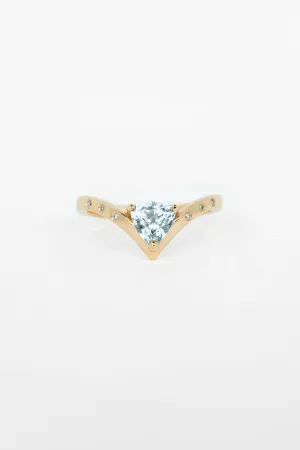 Asteri Ring with 0.98ct Light Blue Montana Sapphire