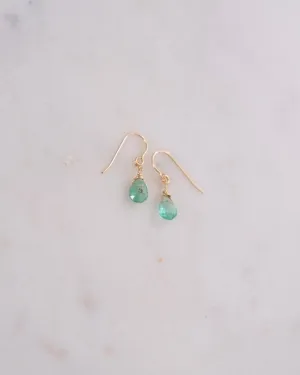 Emerald light green earrings