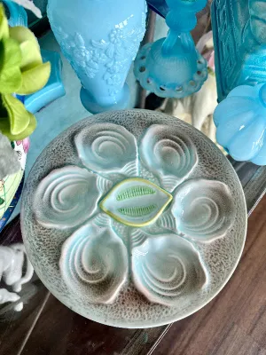 Vintage Oyster Plate Aqua and yellow, Lemon Center